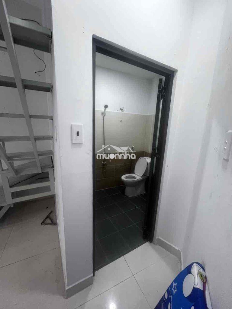Nhà trệt 1 lầu hẻm 1/ huỳnh văn bánh, phú nhuận - 2