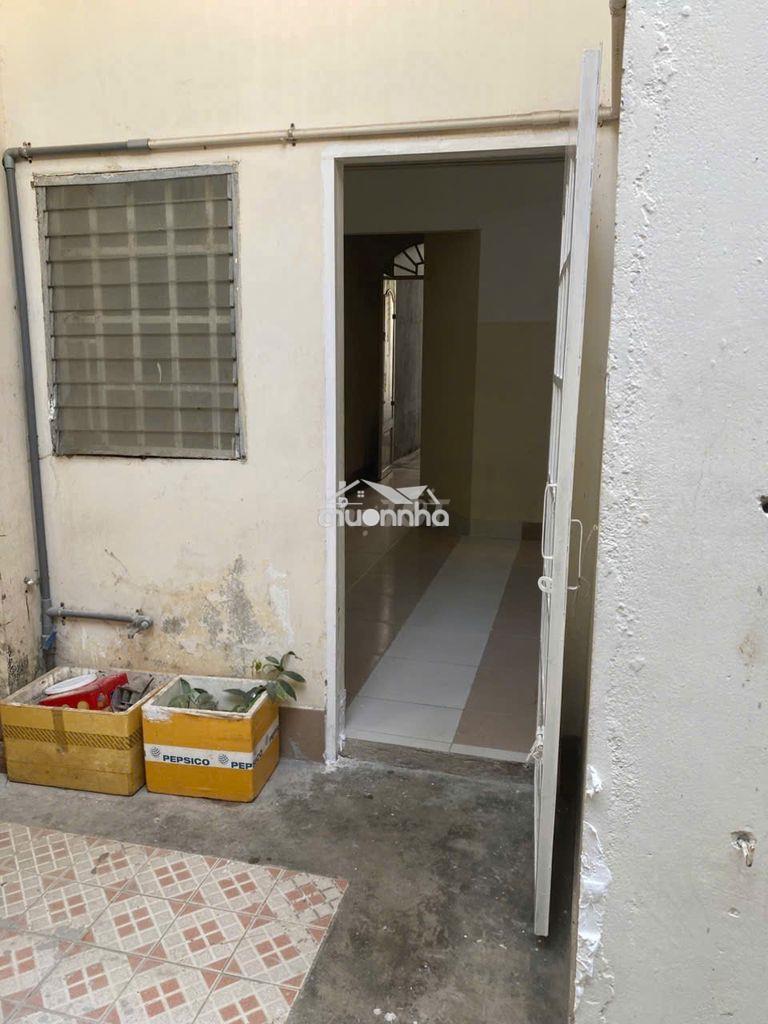 Nhà cho thuê nguyên căn 1 trệt 1 lầu - 3