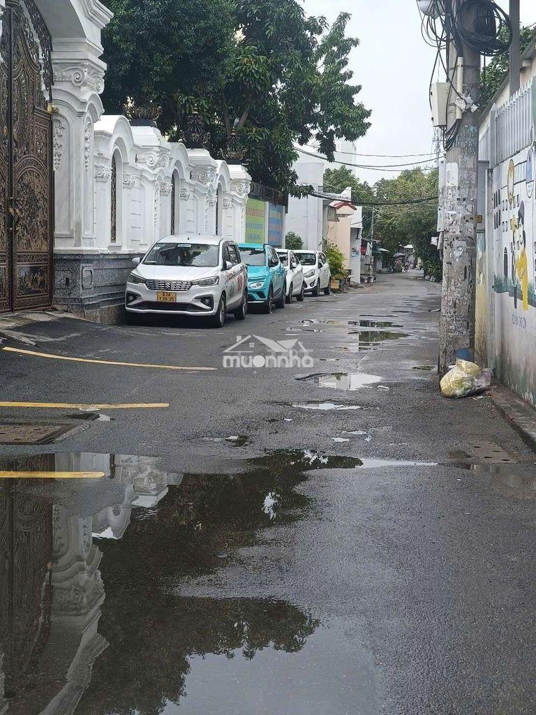 Bán nhà hẻm xe hơi phạm hữu lầu ngay cầu phước long gần phú mỹ hưng