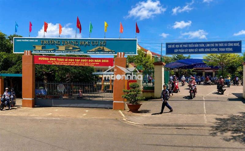 ĐẤT BÌNH LỘC, GẦN CHỢ, KHU CÔNG NGHIỆP, TRƯỜNG HỌC, ỦY BAN
