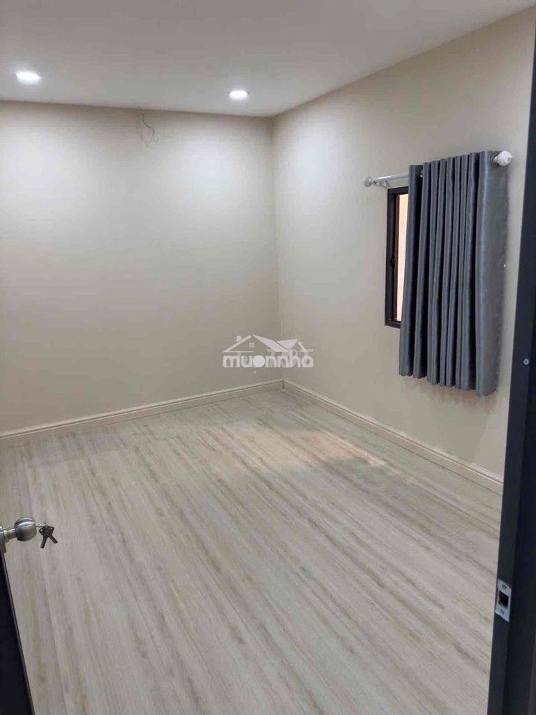 Nhà giá rẻ 60m2 hẻm xe hơi nhỉnh 5 tỷ tô ngọc vân phạm văn đồng - 3