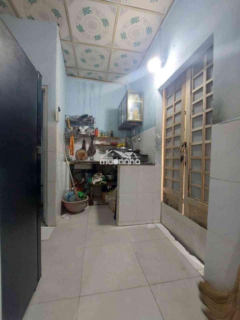 Bán nhà 2 tầng gần chợ gò vấp - 21m² - nhỉnh 2 tỷ - 3