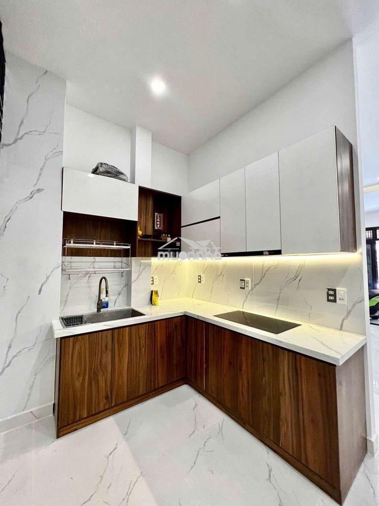 Cho thuê nhà mtnb khu tên lửa dt 4*18m - 4