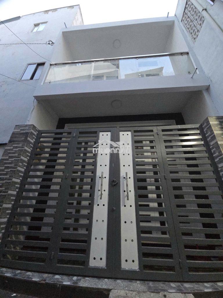 Sát mặt tiền trần văn quang 42m2 2 tầng 2pn 2wc shr chỉ 5.7 tỷ