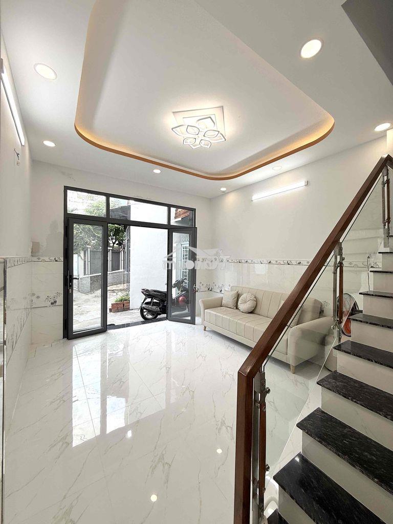 🔵 Nhỉnh 4 tỷ, nhà xây mới từ móng mễ cốc q8.  shr, nở hậu 4.4m, 3 tầng - 3
