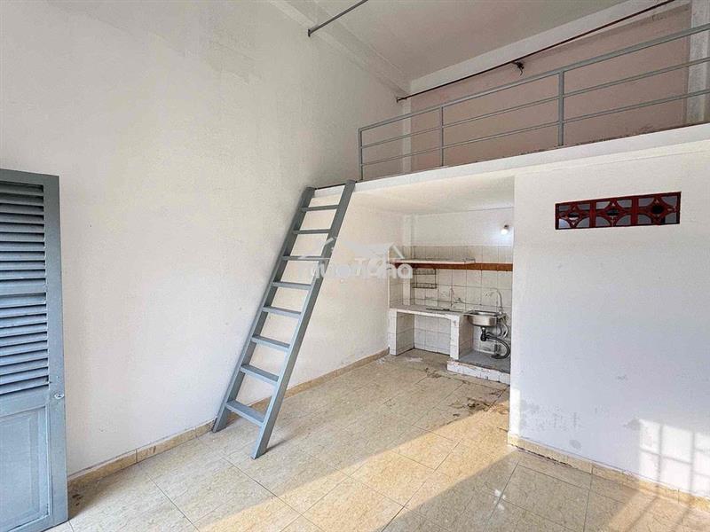 Chính chủ cho thuê 2tr 1 phòng có máy lạnh