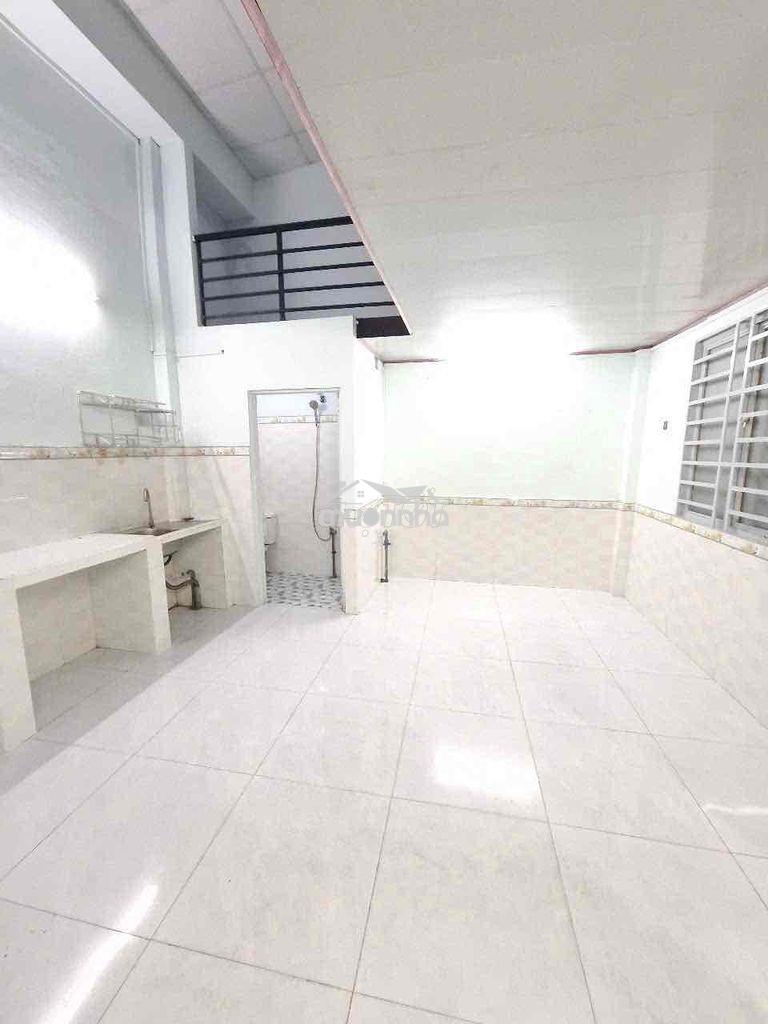 Cho thuê nhà gần chợ hiệp bình