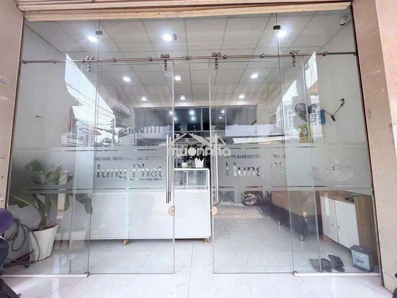 Bán căn nhà mặt tiền đuờng số 5