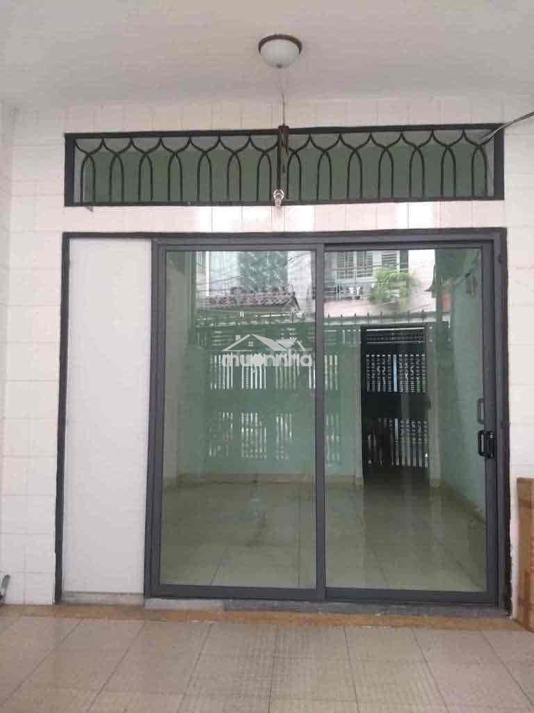 Nhà rộng rãi thông thoáng - trệt 1 lầu, nguyễn tri phương q10 - 2