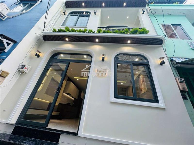 Nhà q7, 35m2 thiết kế hiện đại nhà mới dọn vào ở liền. 