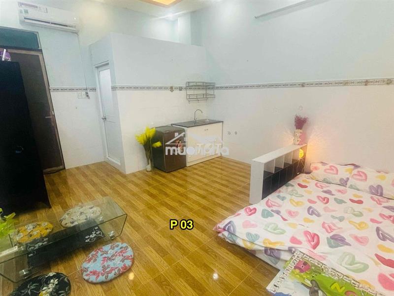 Phòng máy lạnh - full nội thất - giờ tự do - xe free