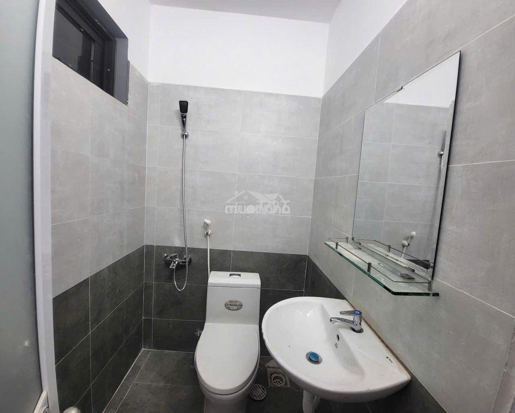 Phòng trọ cao cấp 2tr wc, bếp riêng, sân thượng, sân trước - 4