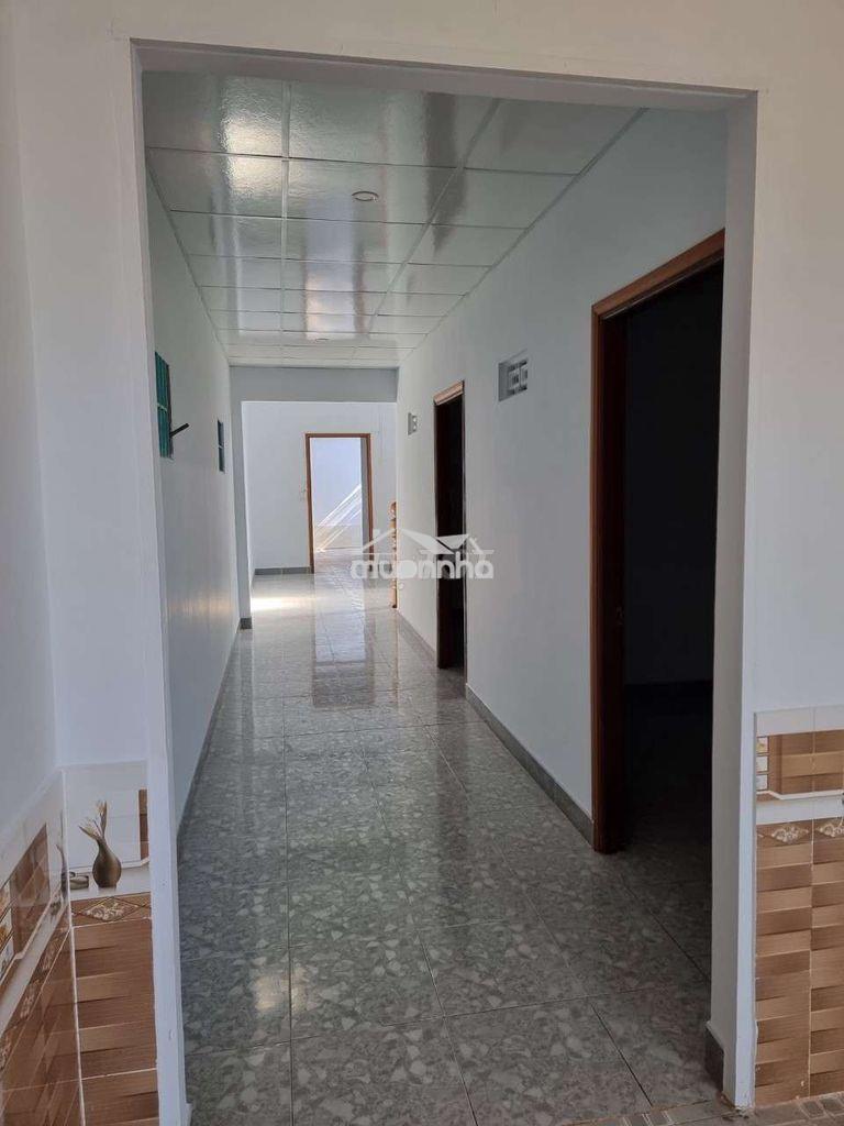 Nhà mặt tiền giá đầu tư - 2