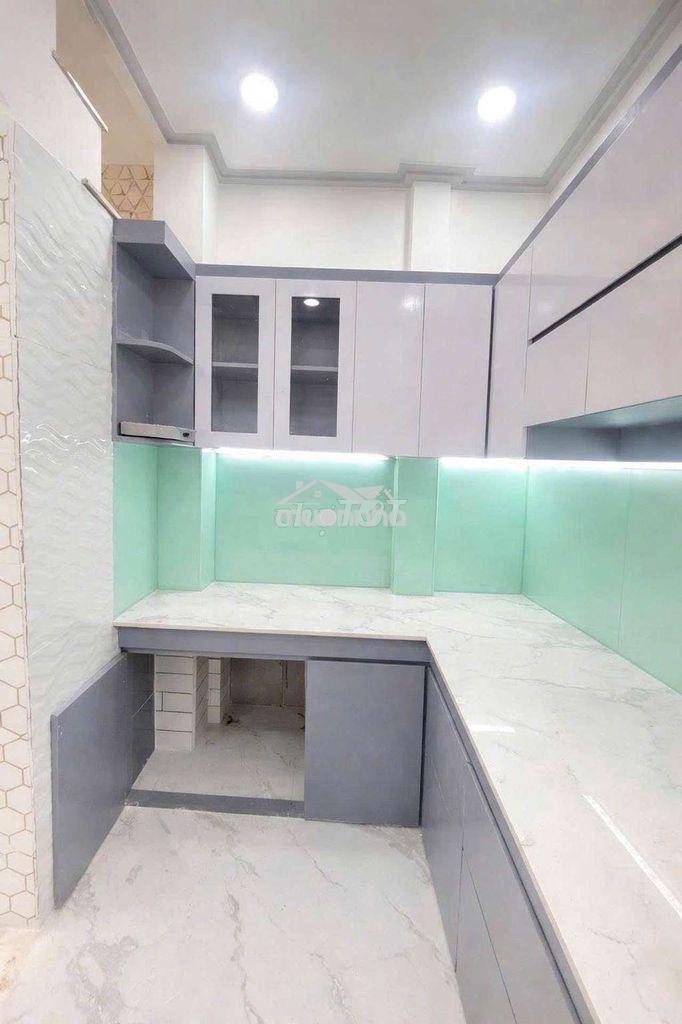 Siêu phẩm quận 6, nằm gần mặt tiền văn thân, giá chỉ nhỉnh 5 tỷ - 3