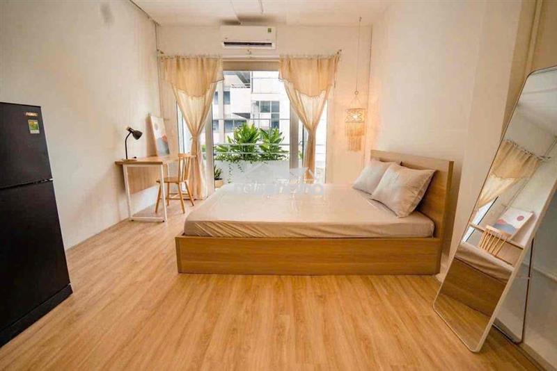 Studio mới tinh, ban công thoáng, full nội thất, gần chợ bà chiểu