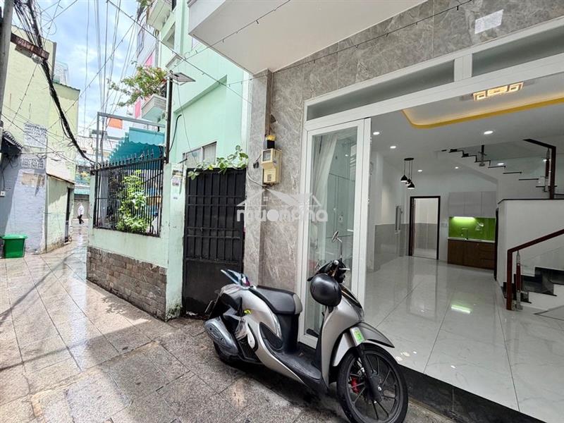 Nhà mới xây, trung tâm bthạnh gần đường lớn dt gần 60m2 mà chỉ 6,79 tỷ