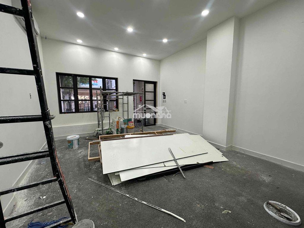 Cho thuê nhà phố cityland mới, full máy lạnh 43 triệu (bao thuế) - 2