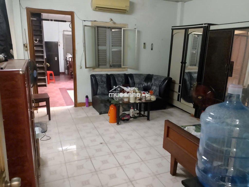 Nhà mặt tiền hẻm rộng - 4
