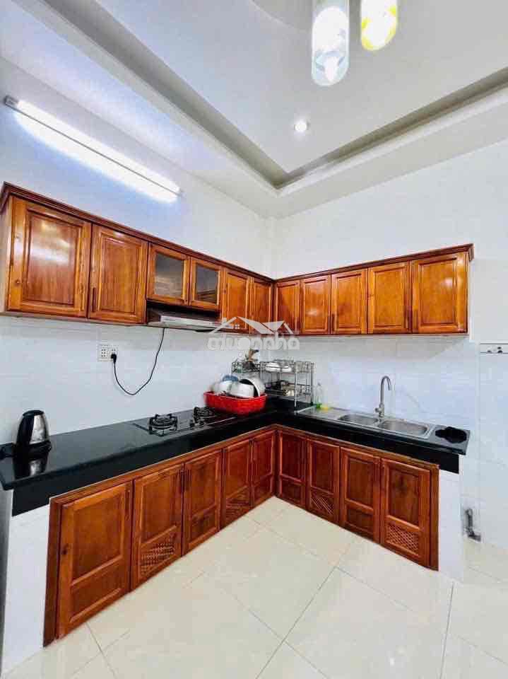 Cho thuê nhà thạnh xuân 25 dt 4,5x14m 2 phòng ngủ 2wc - 4
