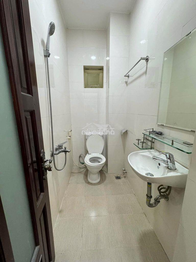 Cần pass phòng trung tâm quận 5 nội thất đầy đủ - 2