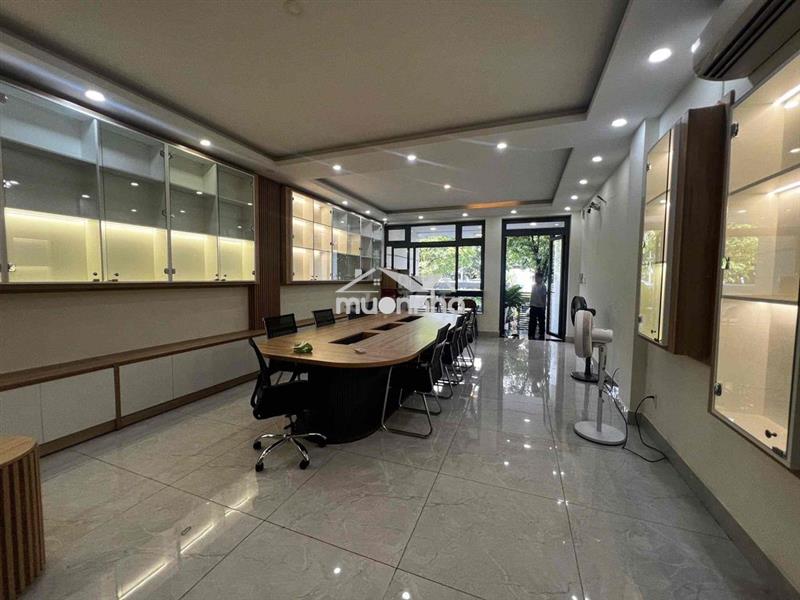 Trệt lầu 5x20m vạn phúc city có thang máy, máy lạnh, k nội thất