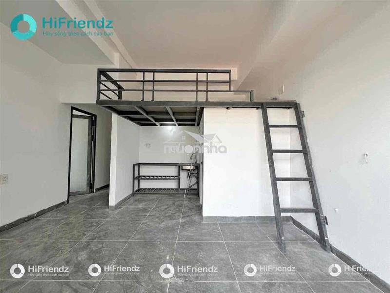 Cho thuê phòng có ban công thoáng mát mới 100% - nằm ngay trung tâm