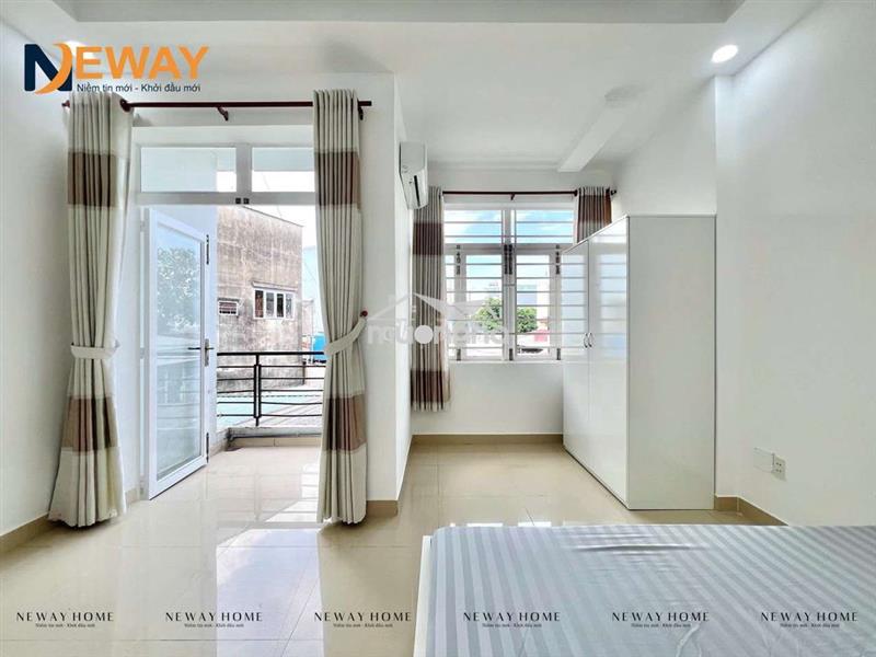 Studio 1 phòng ngủ ban công kế bên đại học iuh