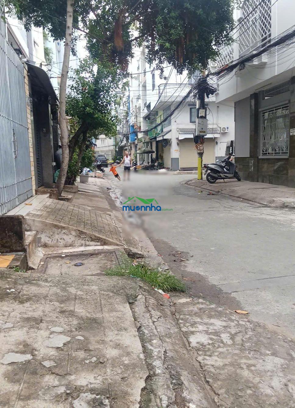 Trung tâm quận 8 - gần quận 5 - nhà gần mặt tiền - hưng phú ngang 8m chỉ hơn 4 tỷ