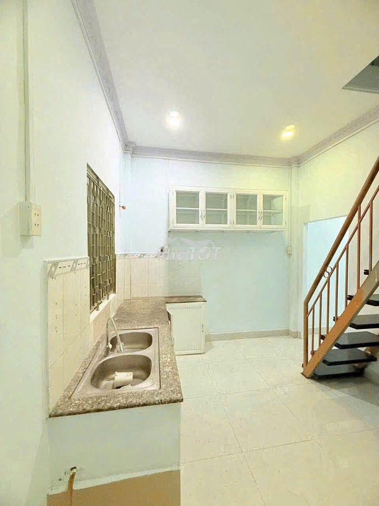 🏡 Cho thuê nhà nguyên căn 2pn 2wc hẻm 4m bình long - 12 triệu/tháng - 2