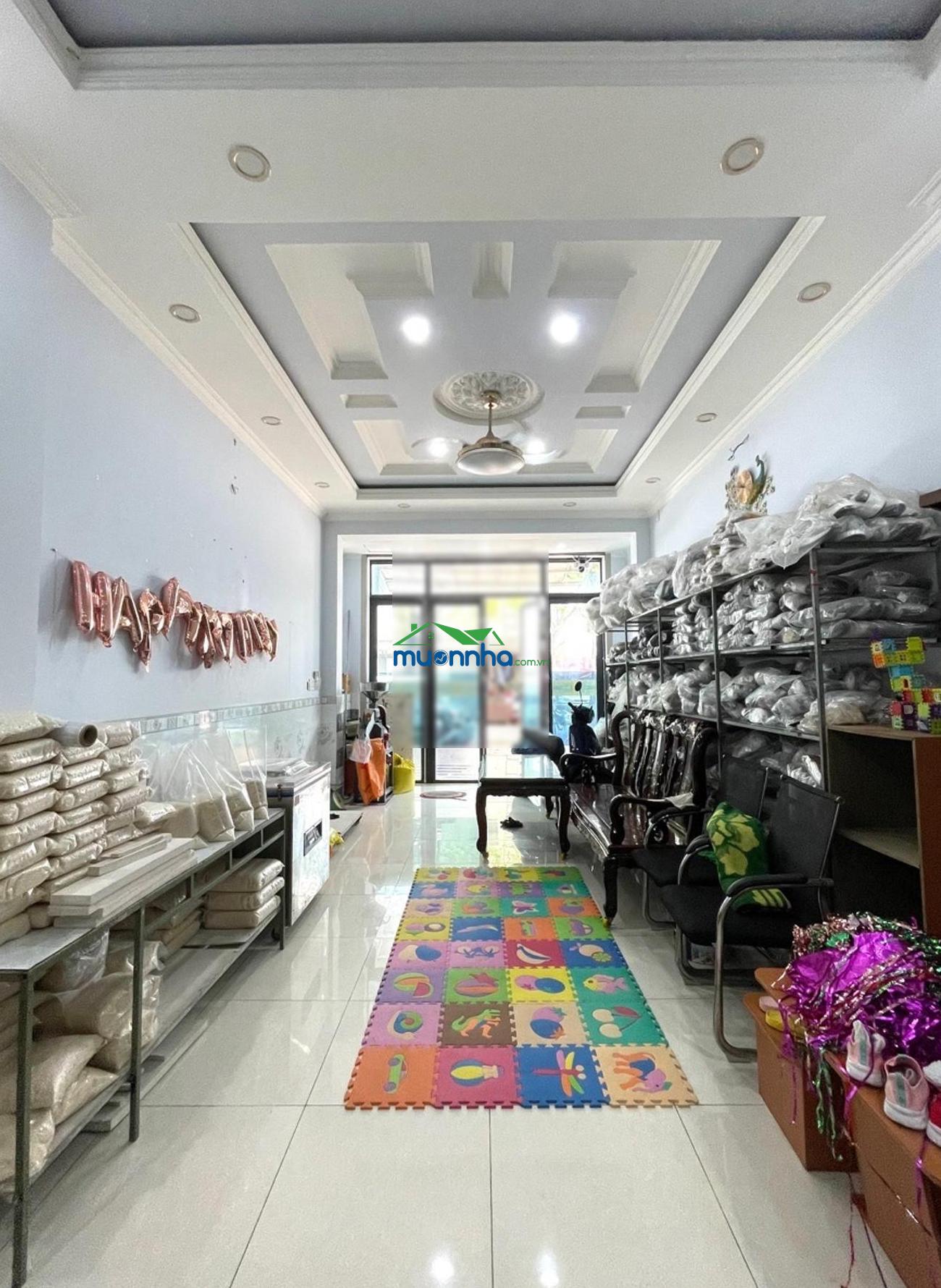 Nhà 4 tầng kiên cố, 4pn, 4wc, 68m², xe hơi ngủ trong nhà, chỉ 6.2 tỷ - 3