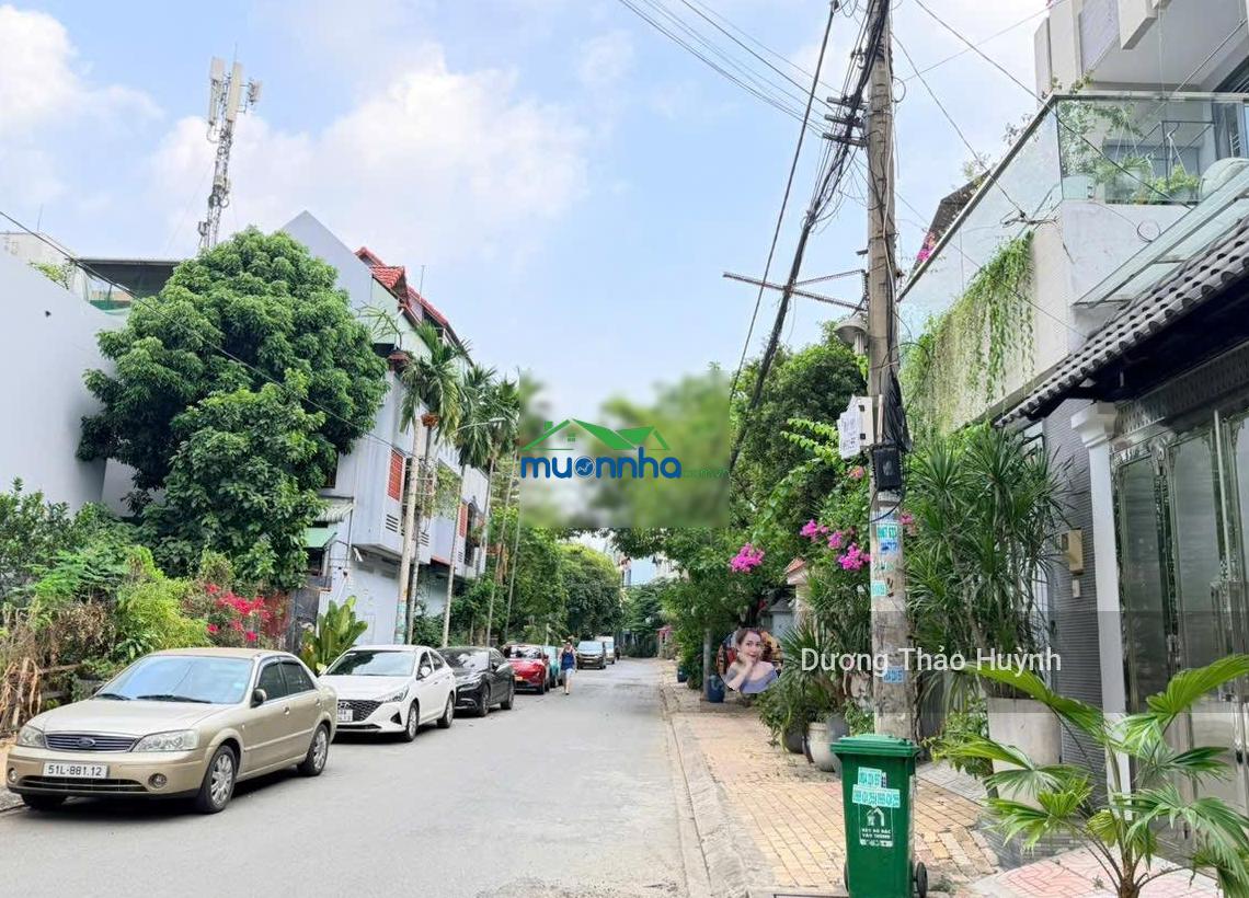 Ngay hoàng diệu 2 - bán chdv 12 phòng 183m2 = 9x20m thu nhập 45 tr/th - đường 6m thông có tl tốt - 4