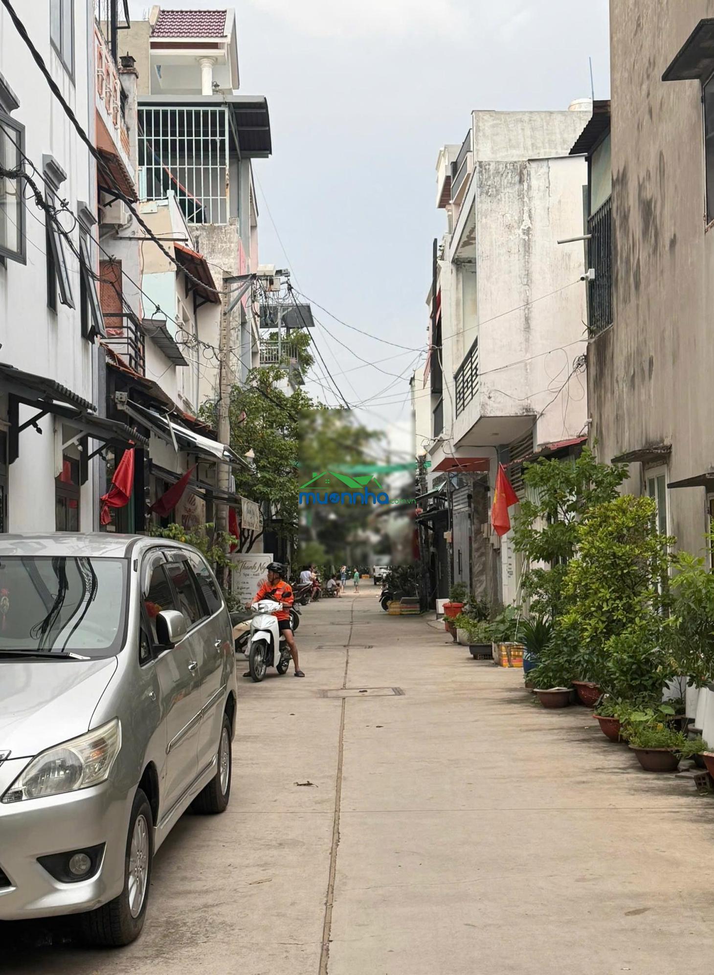 Nhà bán. cách kênh tham lương chỉ 1 bước chân còn đúng 1 căn duy nhất hơn 3 tỷ ngay kênh tham lương - 3