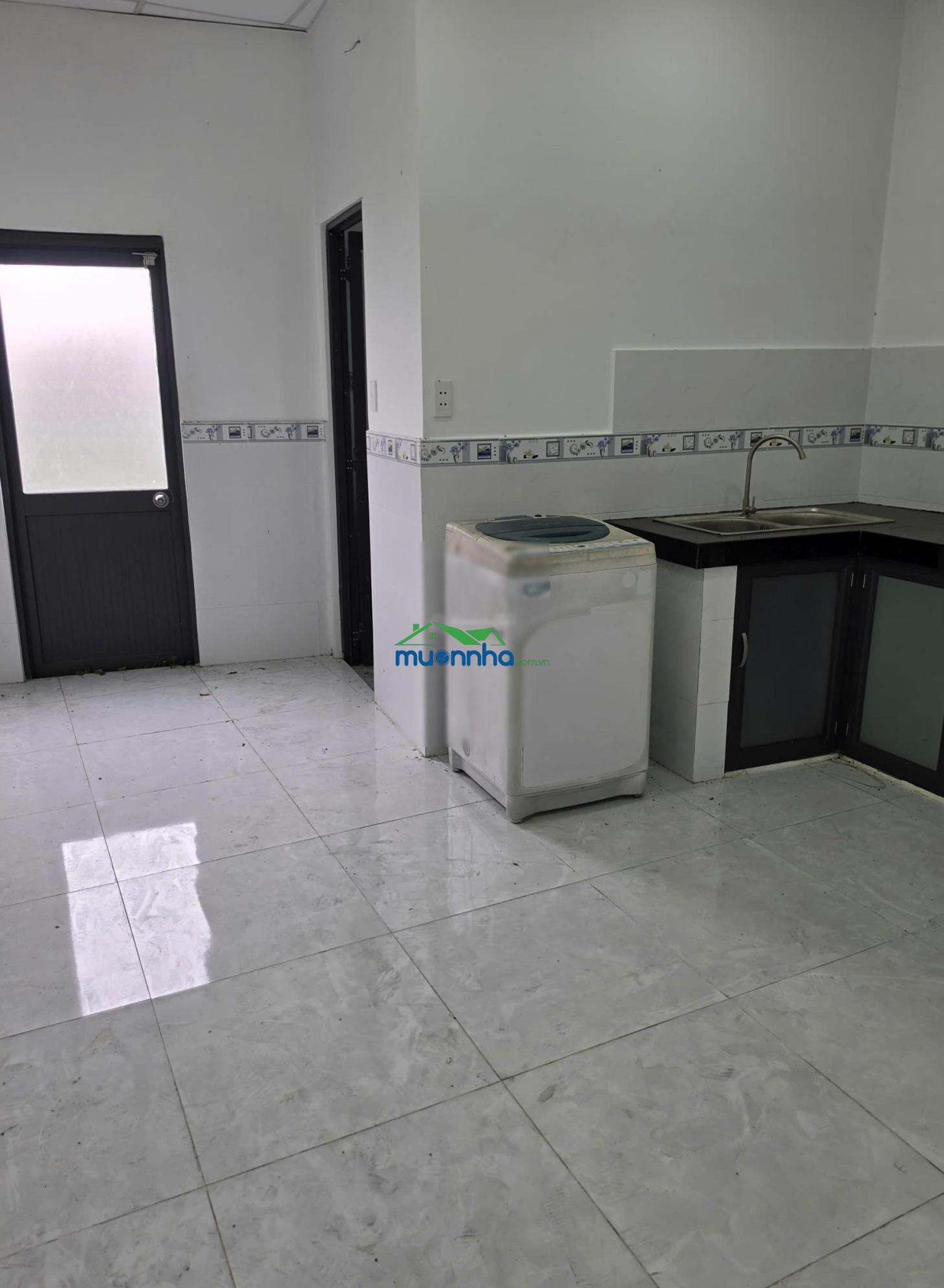 Nhà bán gấp shr 4m x 18m, đổ lửng (3pn, 2wc) gần trường bùi văn ngữ - xã bà điểm - 4