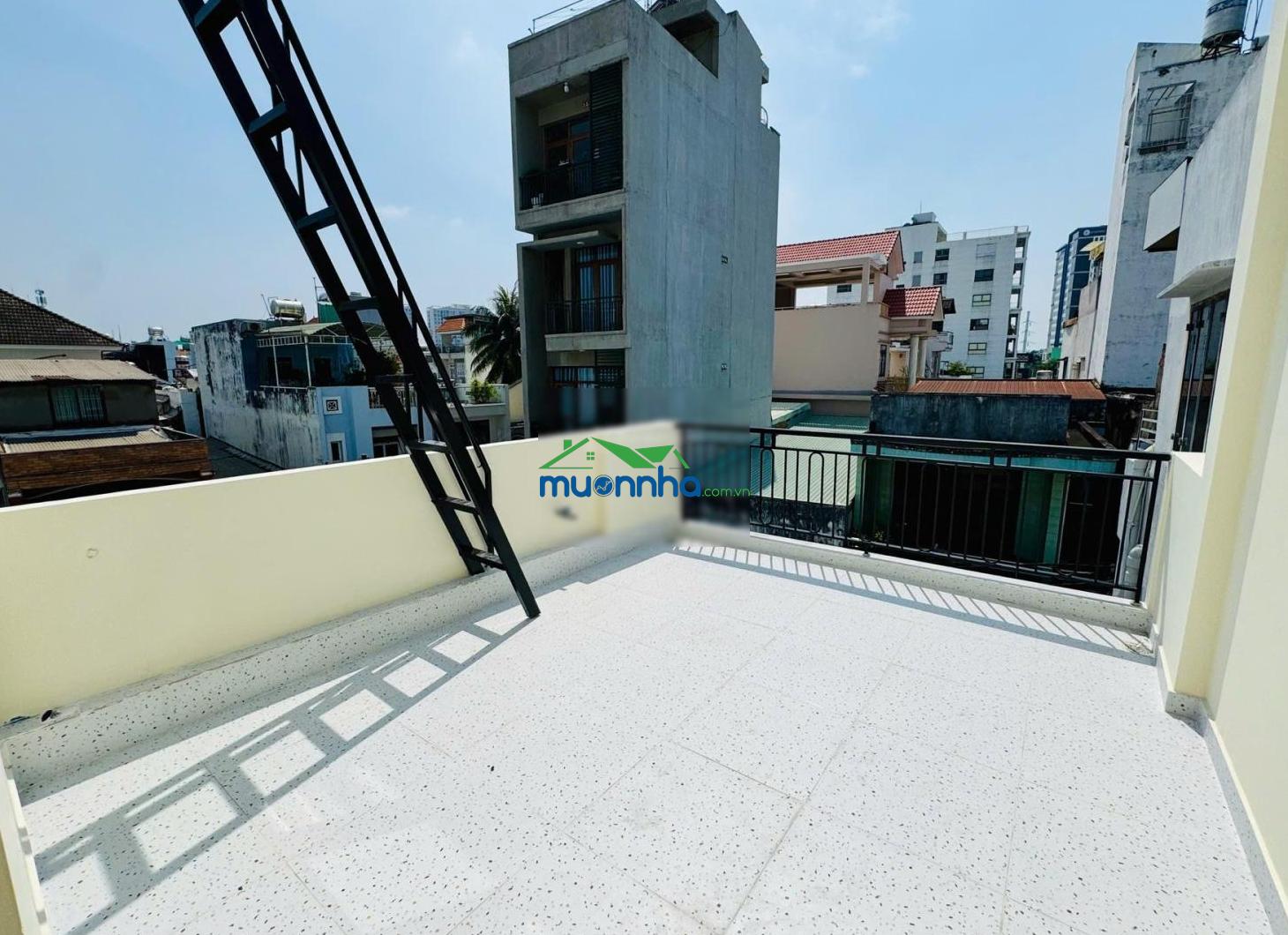 Giáp tân bình - đồng đen nở hậu - oto vào nhà 64m2 3 tầng - đường 6m 1 bước ra mặt tiền 8tỷ nhỉnh - 3