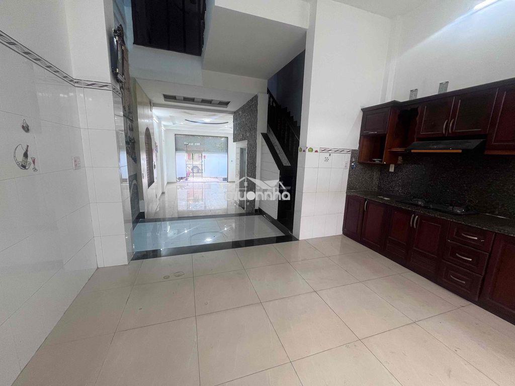Cho thuê nhà nguyên căn 250m2, d.27 lê thị riêng 18 trđ - 4