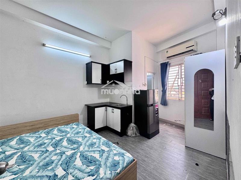 Siêu rẻ!! cho thuê studio 20m2 cửa sổ 2ng2xe ngay cmt8 cv lê thị riêng