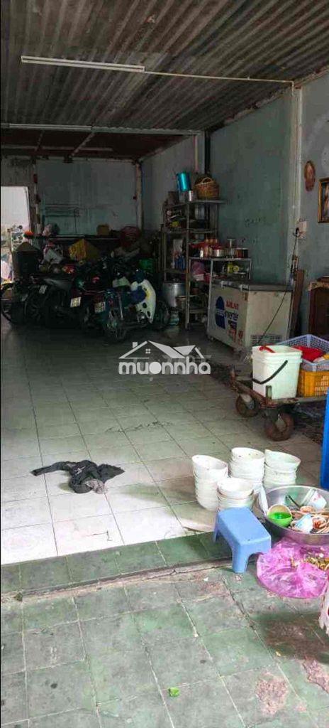 Mặt tiền trung chánh hóc môn – nở hậu tài lộc 10m – 136m² – kinh doanh