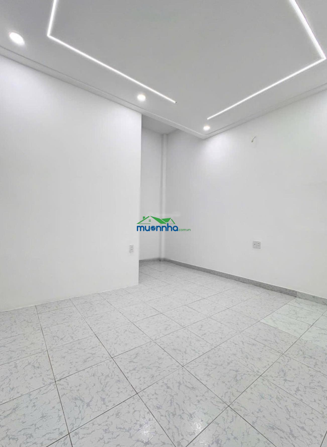 Bán nhà mới 4x10 - hẻm 5m - 2 tầng - giá nhỉnh 4 tỷ - ngay lê văn quới - bình tân.