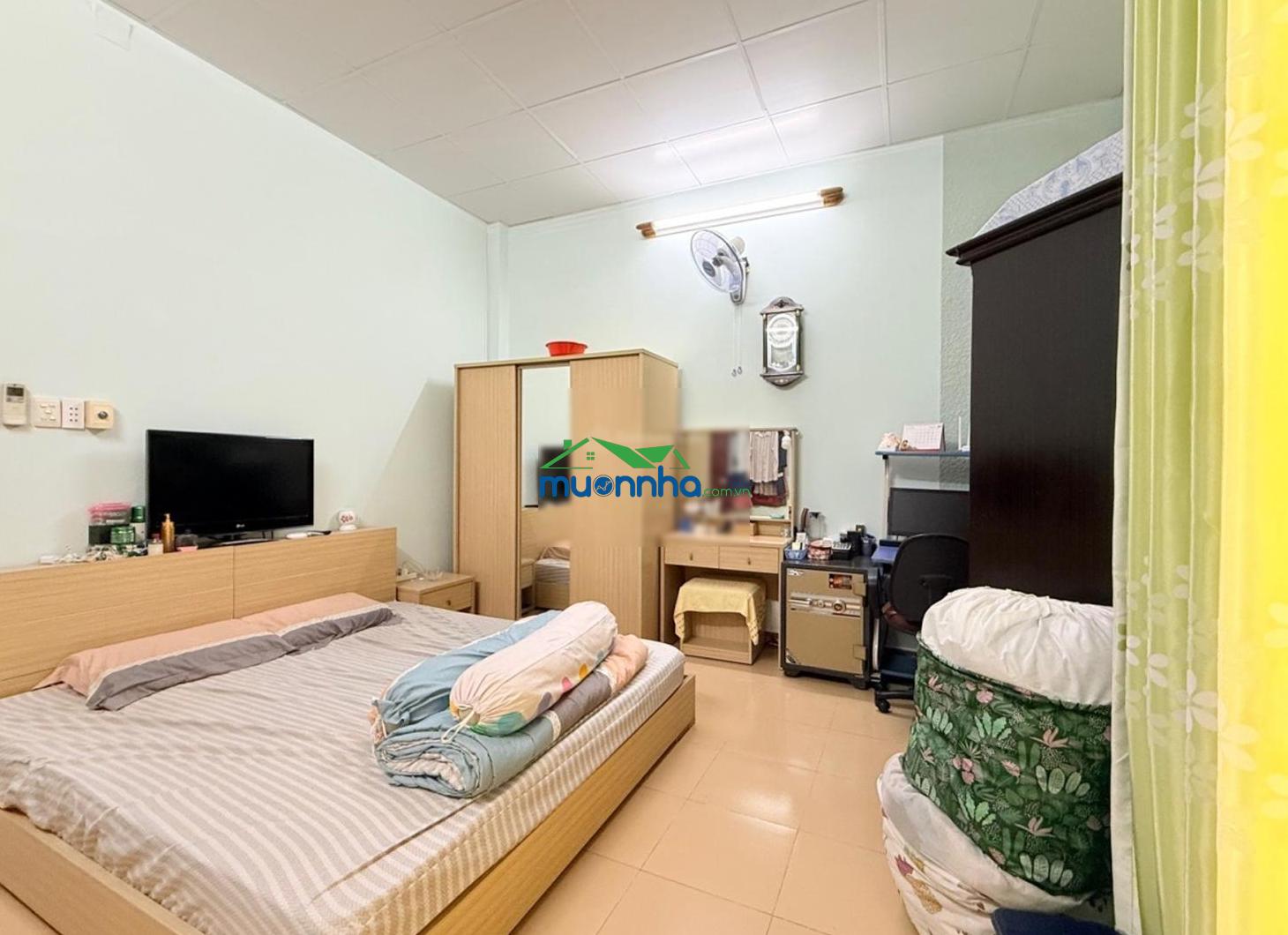 Giảm sốc 900t chỉ còn 4.4tỷ bán nhà 2 tầng 70m2 hẻm xe hơi thới an / quận 12 - 4