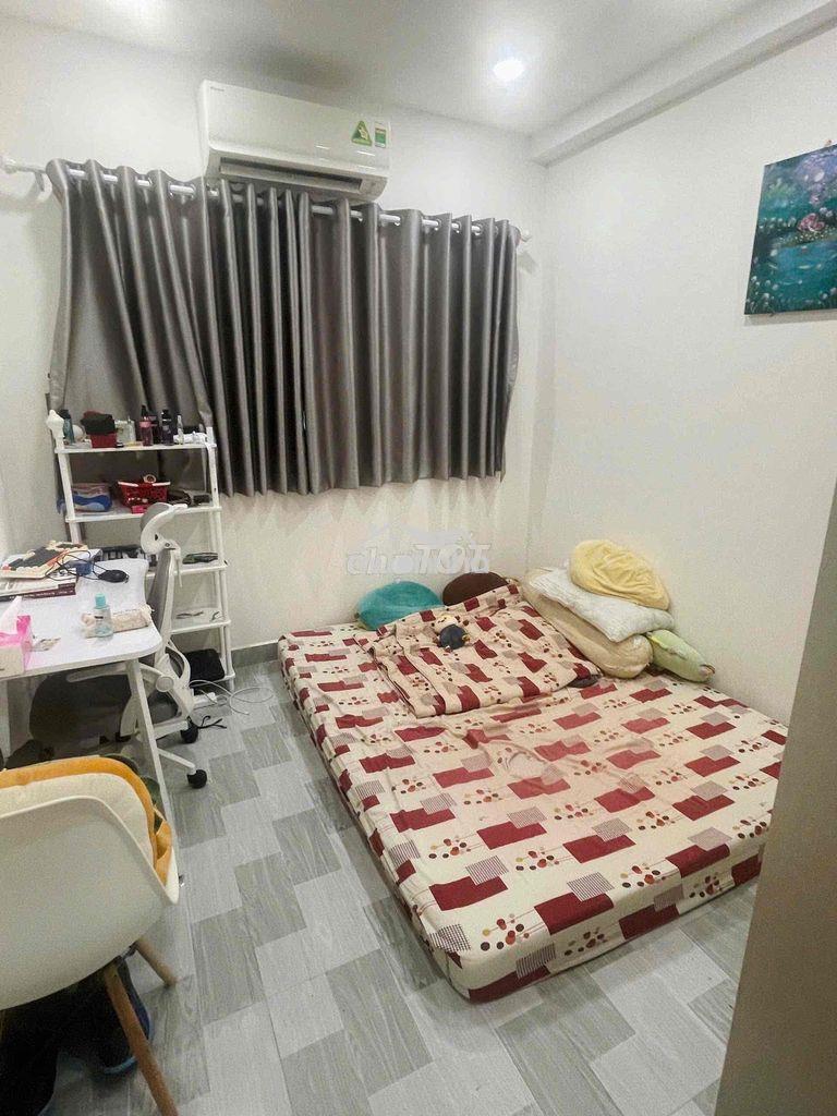 Nhà bán chính chủ đường vĩnh khánh f10q4 - 4