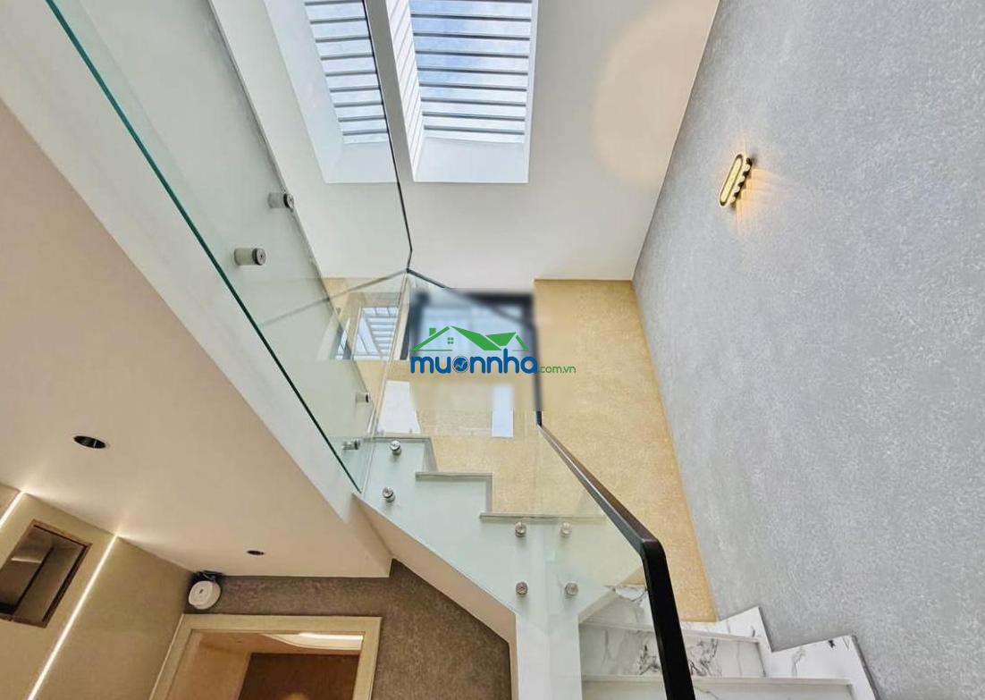 Hàng ngộp mới nhận đường phan kế bính - quận 1 - 67,5m2 (4,5x15) - ngay chợ thuê 25tr/th - 3
