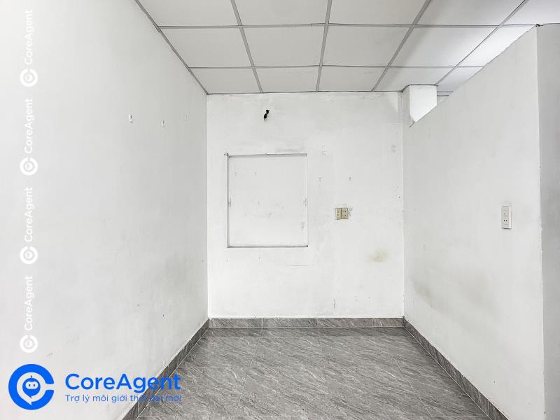 Studio - ban công - rộng rãi - bảo vệ 24/24 - gần vhu và huit - 2