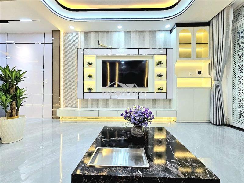 Nhà hẻm xe hơi 4x14.5m 2 tầng kế phú mỹ quận 7 giá 5 tỷ nhĩnh