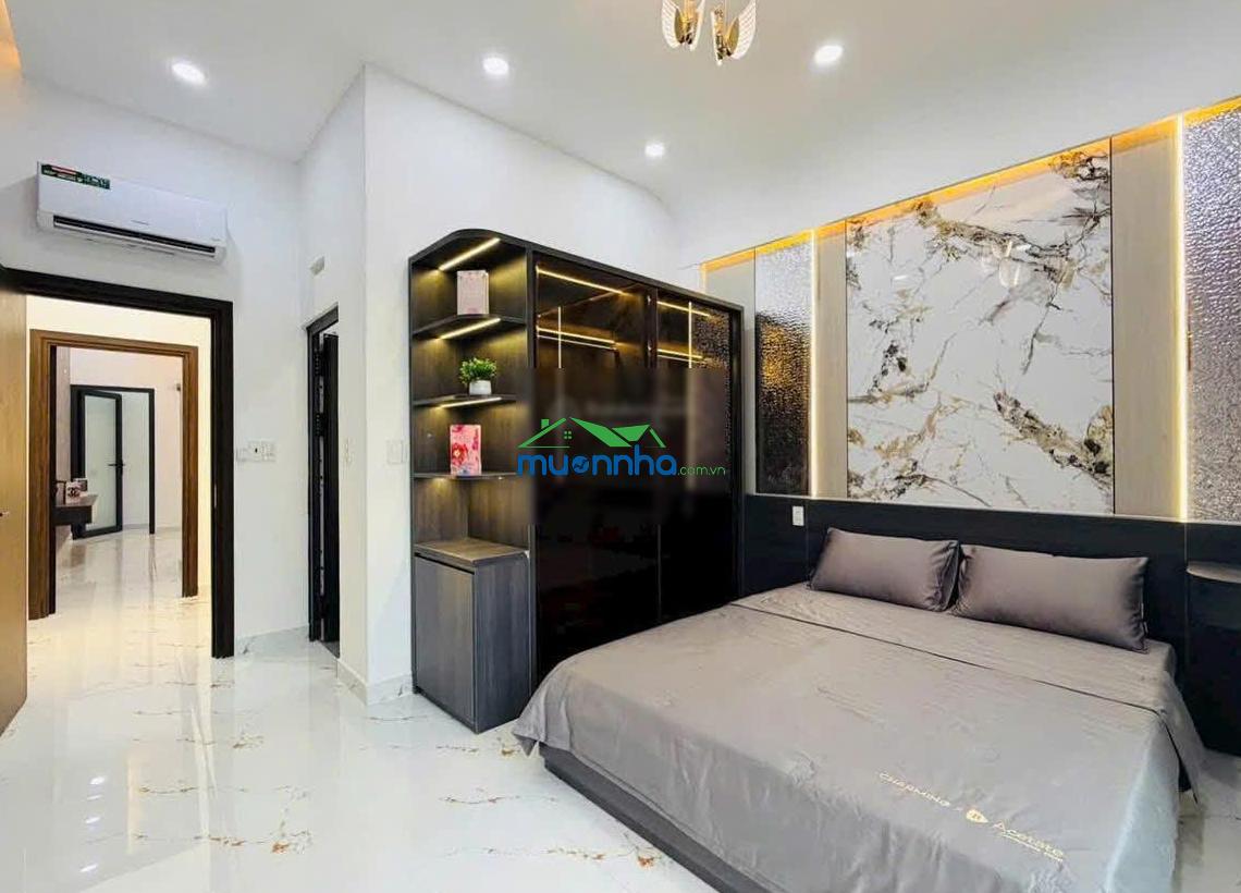 Chủ ngộp bán gấp nhà tại kha vạn cân 70m2. shr sang tên trong ngày. có ngân hàng hỗ trợ vay