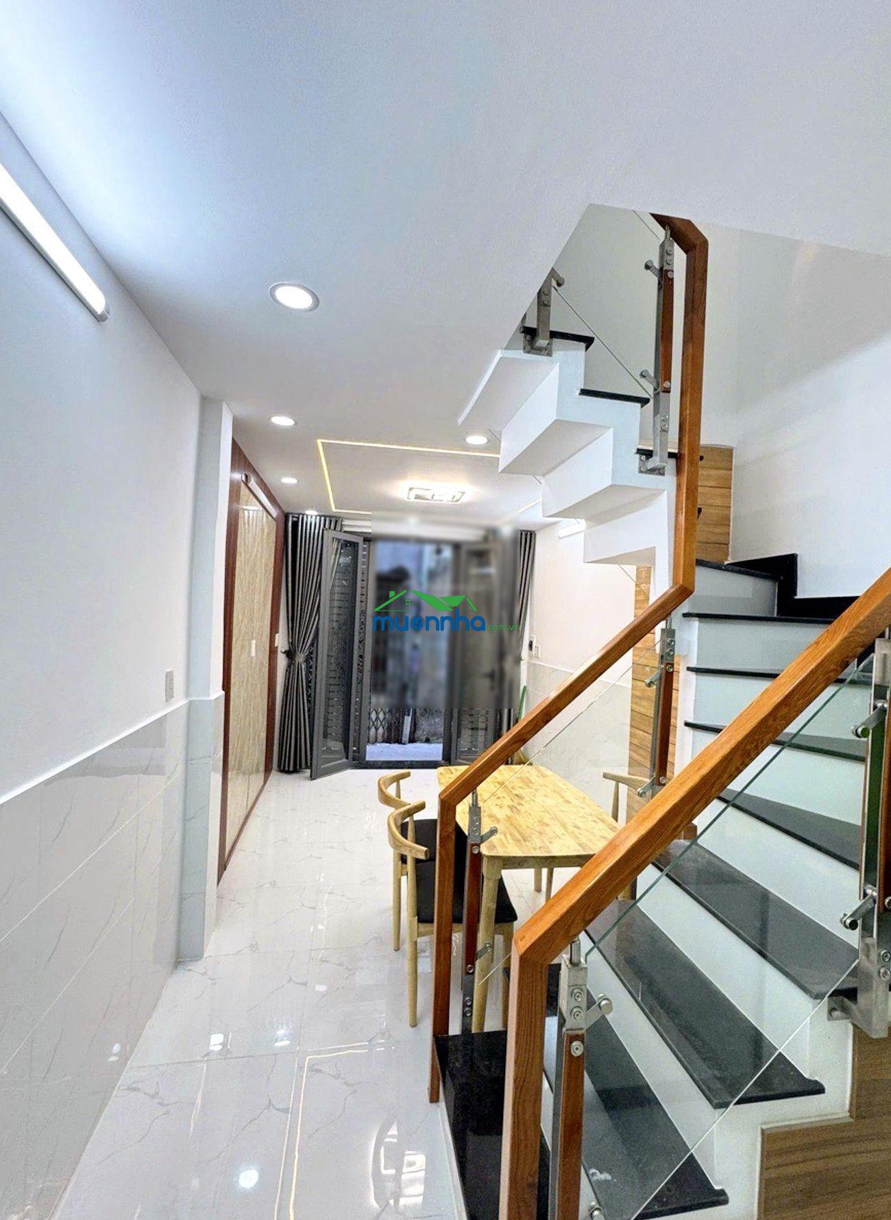 Bán nhà dtsd: 28m2 - 1 trệt 1 lầu - 2pn - 2wc - vị trí vàng bình tân! - 2