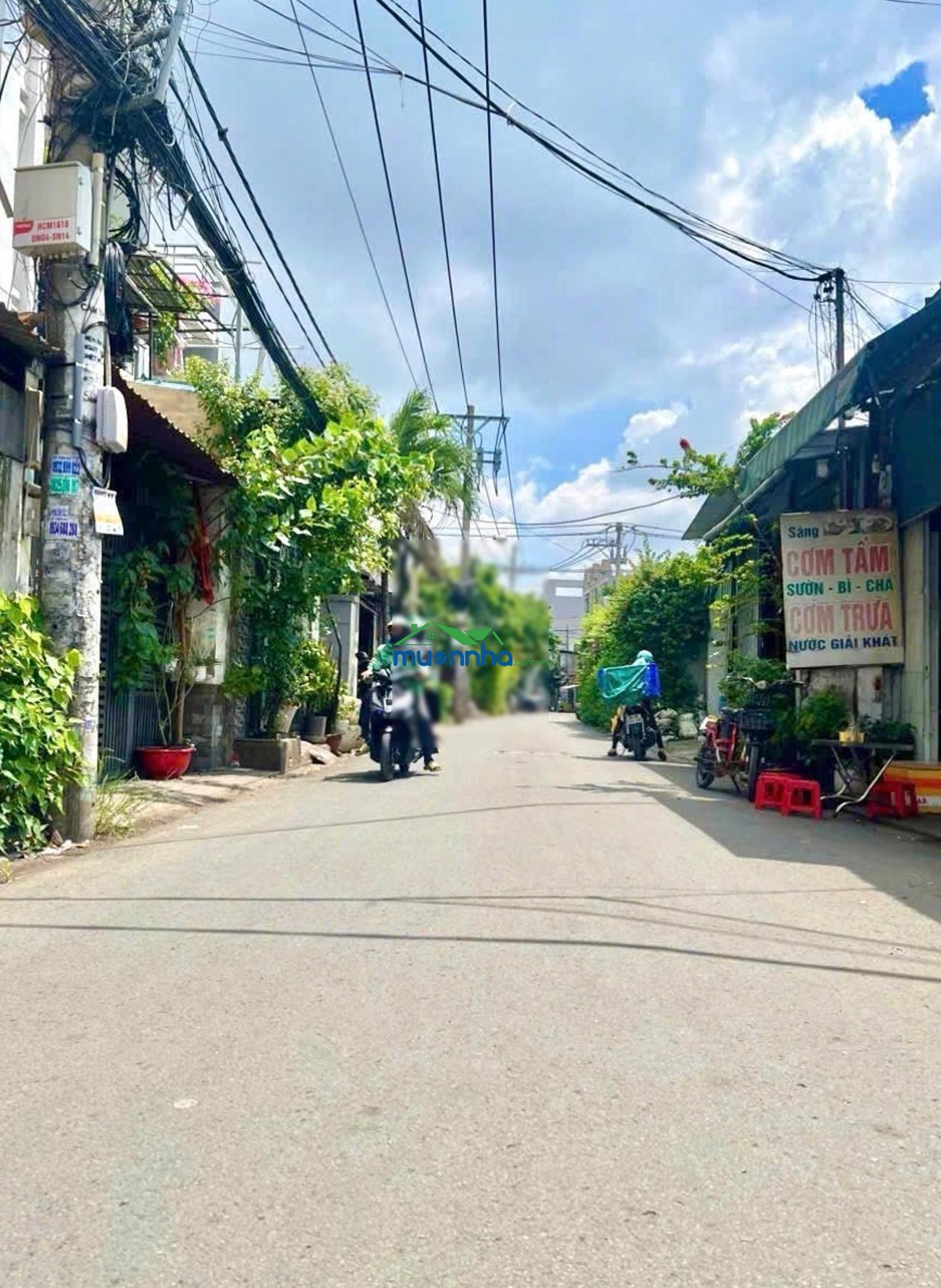 Bán nhà 1/ sát mt hương lộ 2 bình tân 4x19m đường nhựa 10m thông shr giá chỉ nhỉnh 5 tỷ