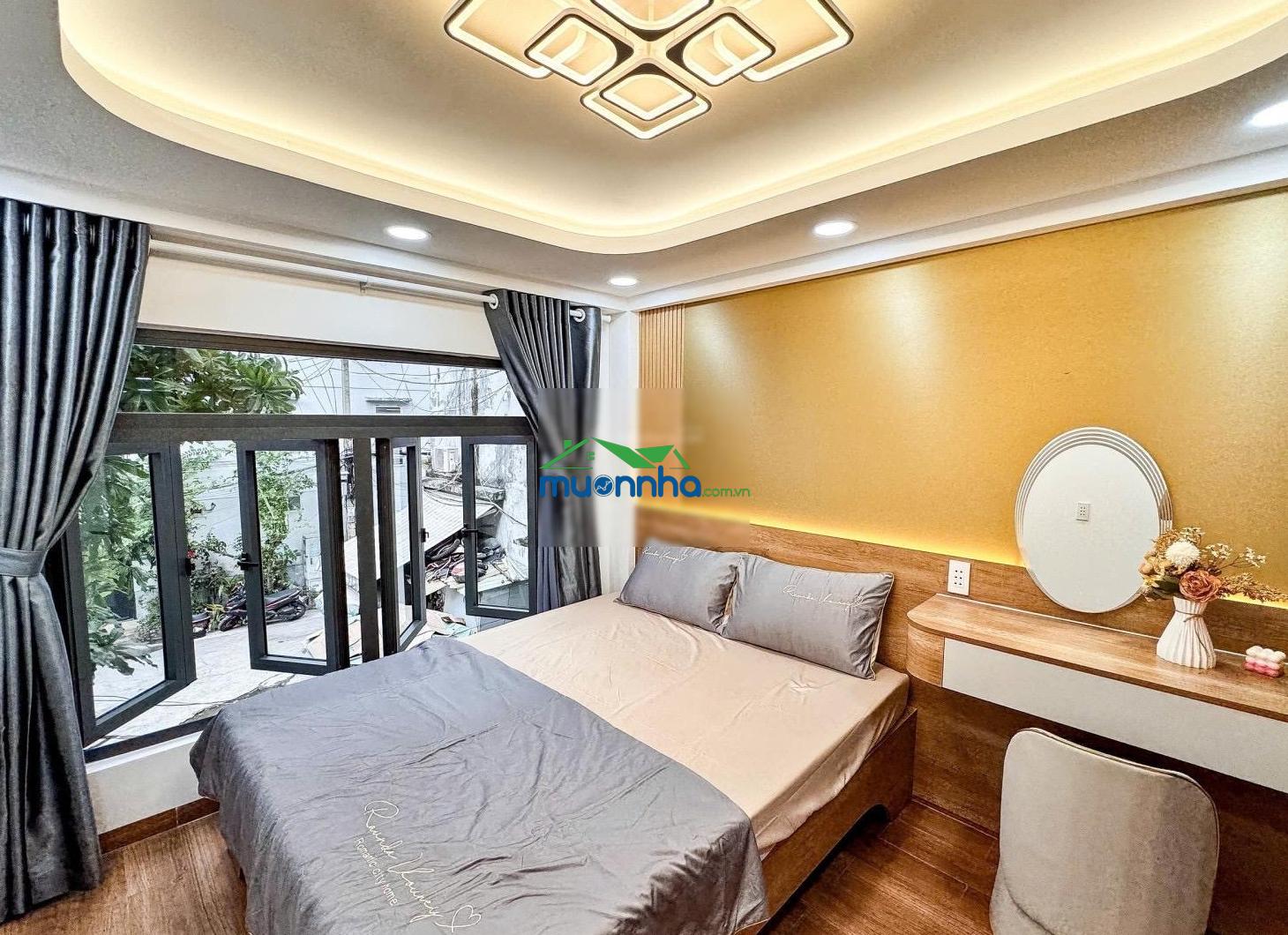 Nhà đẹp ở ngay - 4 tầng - đường phan tây hồ - phường 7 - phú nhuận.