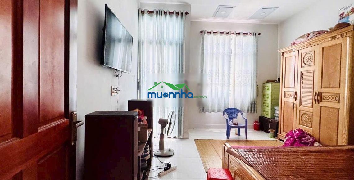 Nhà 3 tầng btct - hẻm xe hơi thông - ngay chợ linh xuân - 3 tỷ nhỉnh