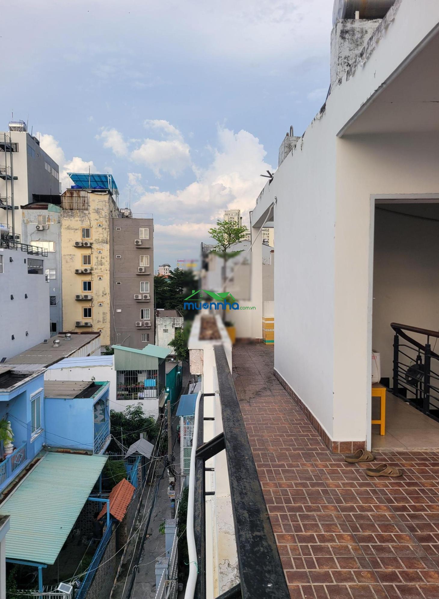 Nhà 4 tầng có sân vườn tại nguyễn thị thập quận 7, xh ngủ trong nhà giá cực chất chỉ với 11,8 tỷ