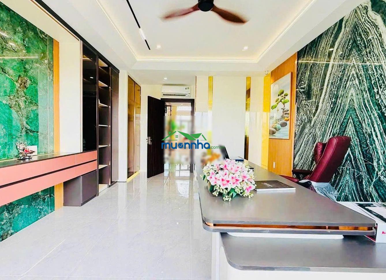 Bán nhà hẻm xe hơi 3/38 rộng 8m đường thành thái phường 14 quận 10, dt: 3.5x16m, giá 10.5 tỷ